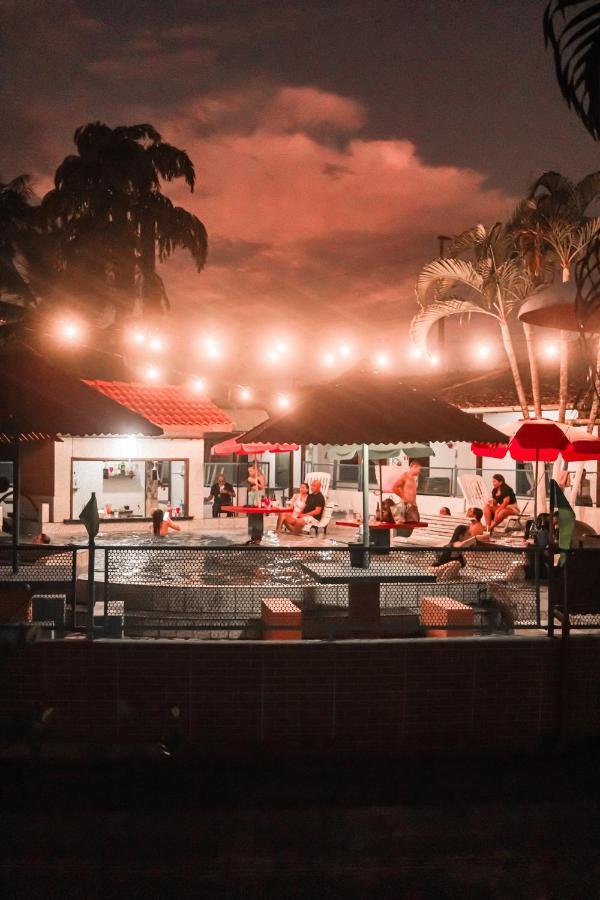 ホテル Equatorial Park Clube Abaetetuba エクステリア 写真